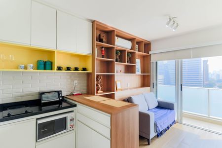 Apartamento à venda com 33m², 1 quarto e 1 vaga Apartamento à venda com 33m², 1 quarto e 1 vagaCozinha