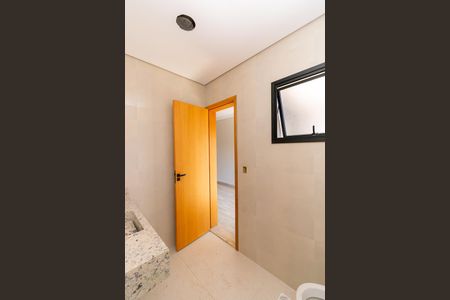 Casa à venda com 160m², 3 quartos e 2 vagasBanheiro da Suíte 1