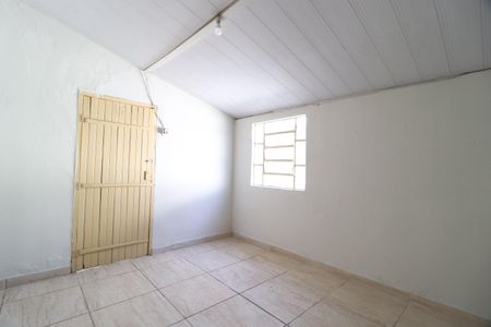 Quarto de casa para alugar com 1 quarto, 60m² em Osvaldo Rezende, Uberlândia