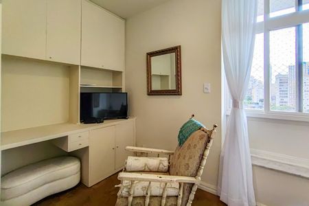 Apartamento à venda com 182m², 4 quartos e 1 vaga Apartamento à venda com 182m², 4 quartos e 1 vagaSuíte