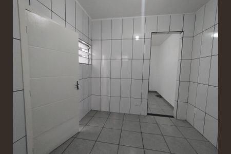 Sala/Cozinha de casa para alugar com 1 quarto, 28m² em Cambuci, São Paulo