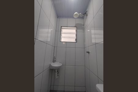 Banheiro de kitnet/studio para alugar com 1 quarto, 28m² em Cambuci, São Paulo
