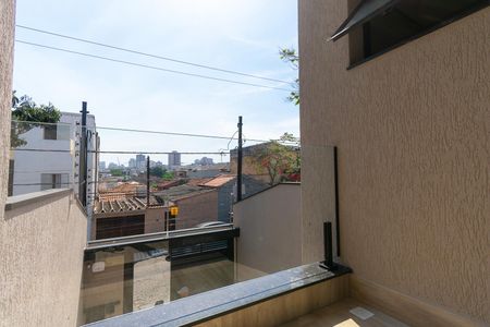 Casa à venda com 160m², 3 quartos e 2 vagas Casa à venda com 160m², 3 quartos e 2 vagasVaranda da Suíte 1