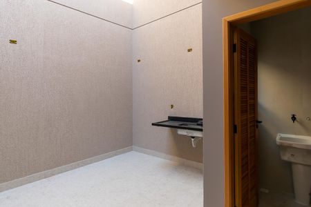 Casa à venda com 160m², 3 quartos e 2 vagas Casa à venda com 160m², 3 quartos e 2 vagasQuintal