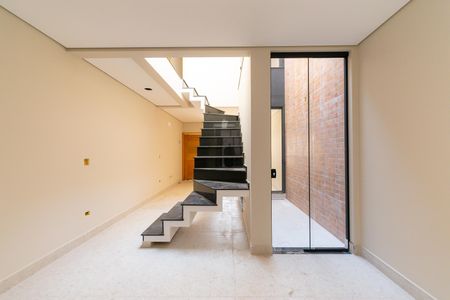 Casa à venda com 160m², 3 quartos e 2 vagas Casa à venda com 160m², 3 quartos e 2 vagasSala de Jantar