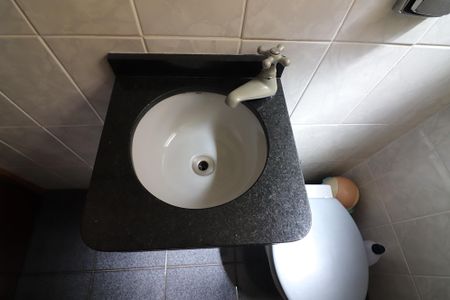 Casa à venda com 252m², 3 quartos e 2 vagasLavabo