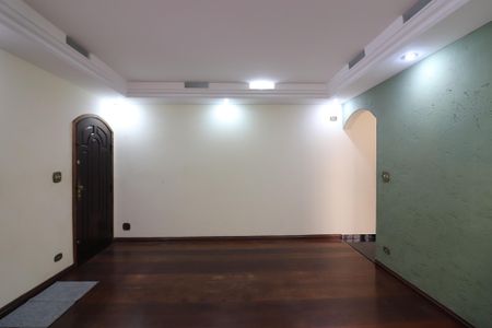 Casa à venda com 252m², 3 quartos e 2 vagasSala