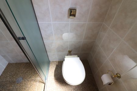 Casa à venda com 252m², 3 quartos e 2 vagasBanheiro Social