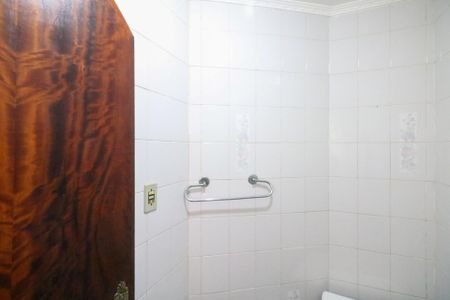 Casa à venda com 333m², 4 quartos e 4 vagas Casa à venda com 333m², 4 quartos e 4 vagasLavabo