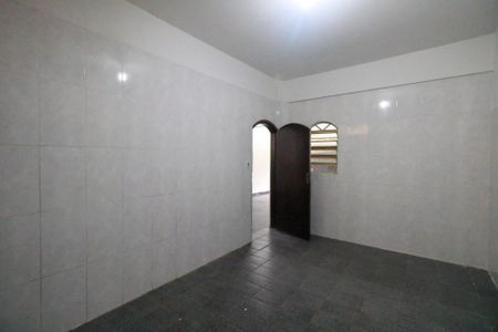 Casa à venda com 333m², 4 quartos e 4 vagas Casa à venda com 333m², 4 quartos e 4 vagasGaragem