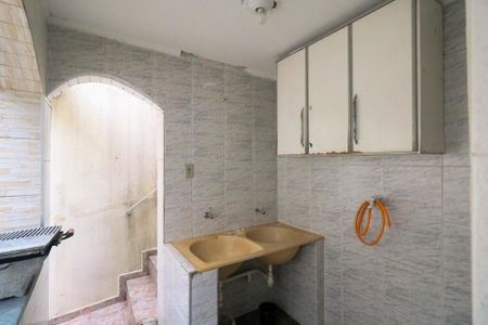 Casa à venda com 333m², 4 quartos e 4 vagas Casa à venda com 333m², 4 quartos e 4 vagasÁrea de Serviço