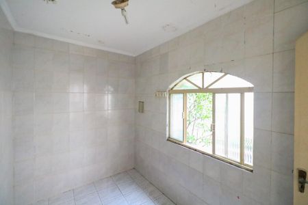 Casa à venda com 333m², 4 quartos e 4 vagas Casa à venda com 333m², 4 quartos e 4 vagasQuarto de Serviço