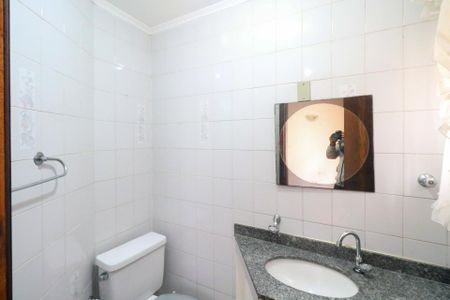 Casa à venda com 333m², 4 quartos e 4 vagas Casa à venda com 333m², 4 quartos e 4 vagasLavabo