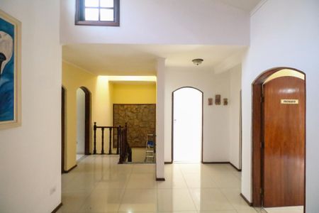 Casa à venda com 333m², 4 quartos e 4 vagas Casa à venda com 333m², 4 quartos e 4 vagasPiso Superior