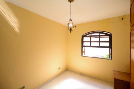 Casa à venda com 333m², 4 quartos e 4 vagas Casa à venda com 333m², 4 quartos e 4 vagasQuarto 2