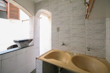 Casa à venda com 333m², 4 quartos e 4 vagas Casa à venda com 333m², 4 quartos e 4 vagasÁrea de Serviço