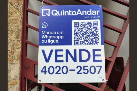 Casa à venda com 333m², 4 quartos e 4 vagas Casa à venda com 333m², 4 quartos e 4 vagasPlaca