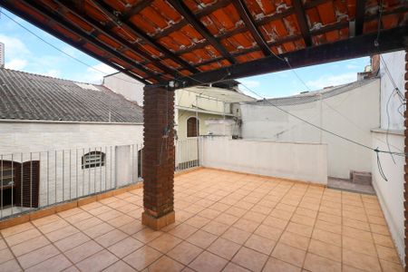 Casa à venda com 333m², 4 quartos e 4 vagas Casa à venda com 333m², 4 quartos e 4 vagasÁrea Gourmet