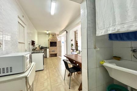 Casa à venda com 186m², 3 quartos e 2 vagas Casa à venda com 186m², 3 quartos e 2 vagasÁrea de Serviço