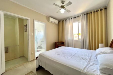 Casa à venda com 186m², 3 quartos e 2 vagas Casa à venda com 186m², 3 quartos e 2 vagasSuite