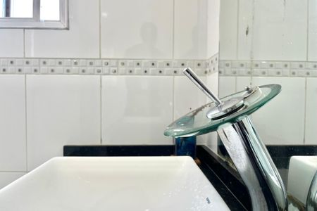 Casa à venda com 186m², 3 quartos e 2 vagas Casa à venda com 186m², 3 quartos e 2 vagasBanheiro da Suíte