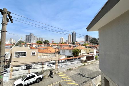 Casa à venda com 186m², 3 quartos e 2 vagas Casa à venda com 186m², 3 quartos e 2 vagasVista do Quarto 2