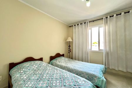 Casa à venda com 186m², 3 quartos e 2 vagas Casa à venda com 186m², 3 quartos e 2 vagasQuarto 2