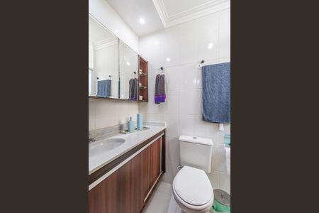 Apartamento à venda com 61m², 2 quartos e 1 vaga Apartamento à venda com 61m², 2 quartos e 1 vagaBanheiro da Suíte