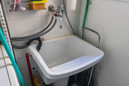 Apartamento à venda com 61m², 2 quartos e 1 vaga Apartamento à venda com 61m², 2 quartos e 1 vagaÁrea de Serviço