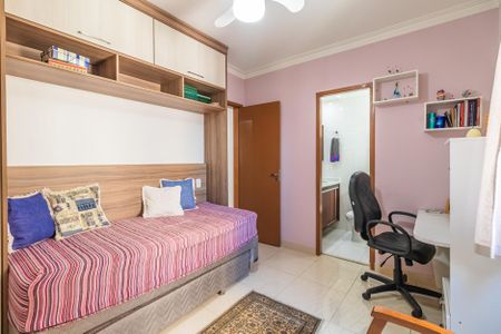 Apartamento à venda com 61m², 2 quartos e 1 vaga Apartamento à venda com 61m², 2 quartos e 1 vagaSuíte