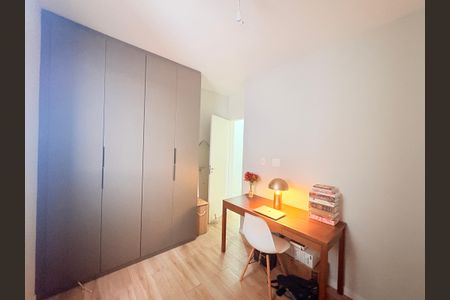 Apartamento à venda com 66m², 3 quartos e 1 vagaQuarto 2