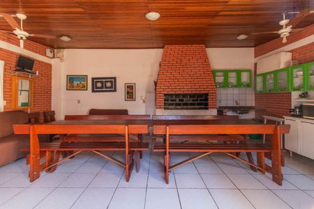 Apartamento para alugar com 60m², 2 quartos e sem vagaÁrea comum - Salão de festas