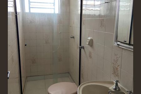 Banheiro Social de apartamento para alugar com 2 quartos, 70m² em Centro, Taubaté