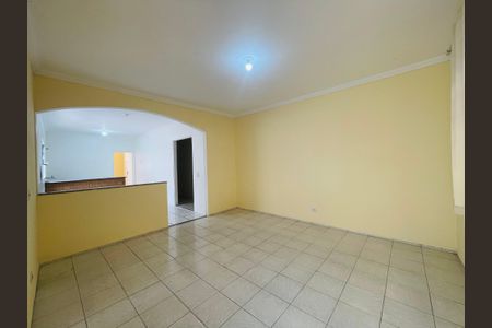 Sala de casa para alugar com 2 quartos, 220m² em Jardim Presidente Dutra, Guarulhos