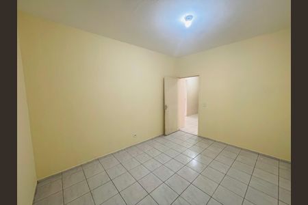 Quarto 1 de casa para alugar com 2 quartos, 220m² em Jardim Presidente Dutra, Guarulhos