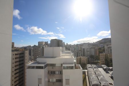 Sala de apartamento para alugar com 2 quartos, 57m² em Buritis, Belo Horizonte