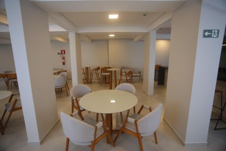 Apartamento para alugar com 57m², 2 quartos e 2 vagasÁrea comum