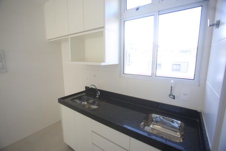 Apartamento para alugar com 57m², 2 quartos e 2 vagasCozinha