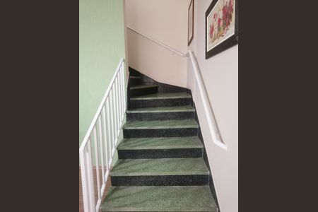 Casa à venda com 164m², 2 quartos e 4 vagas Casa à venda com 164m², 2 quartos e 4 vagasCorredor