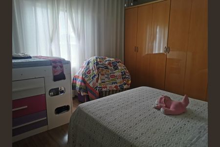 Casa à venda com 164m², 2 quartos e 4 vagas Casa à venda com 164m², 2 quartos e 4 vagasQuarto