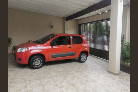 Casa à venda com 164m², 2 quartos e 4 vagas Casa à venda com 164m², 2 quartos e 4 vagasGaragem