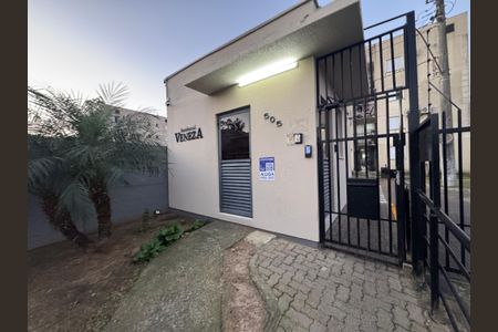 Apartamento para alugar com 50m², 2 quartos e 1 vaga Apartamento para alugar com 50m², 2 quartos e 1 vagaFachada - Placa