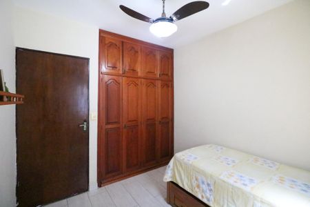 Apartamento à venda com 87m², 3 quartos e 1 vagaQuarto 2