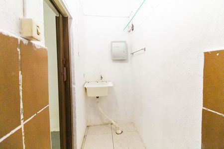 Banheiro de casa para alugar com 1 quarto, 40m² em Jardim Pedro José Nunes, São Paulo