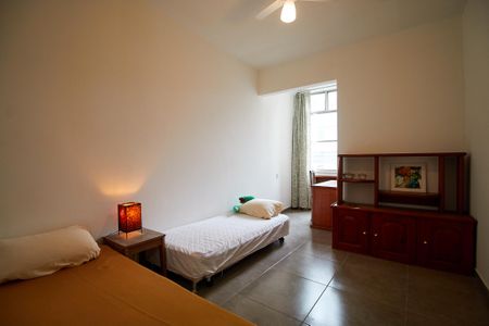 Quarto  de apartamento para alugar com 4 quartos, 149m² em Tijuca, Rio de Janeiro