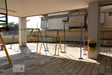 Apartamento à venda com 70m², 3 quartos e 1 vaga Apartamento à venda com 70m², 3 quartos e 1 vagaÁrea comum