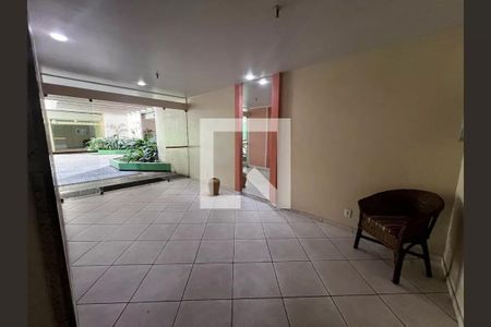 Apartamento à venda com 70m², 3 quartos e 1 vaga Apartamento à venda com 70m², 3 quartos e 1 vagaÁrea comum