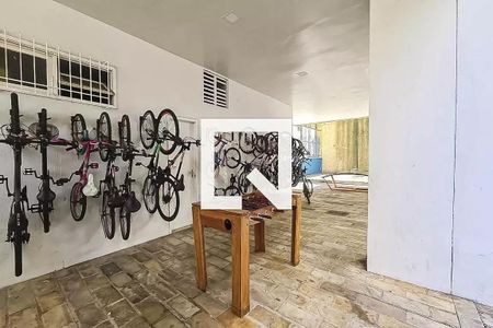 Apartamento à venda com 70m², 3 quartos e 1 vaga Apartamento à venda com 70m², 3 quartos e 1 vagaÁrea comum