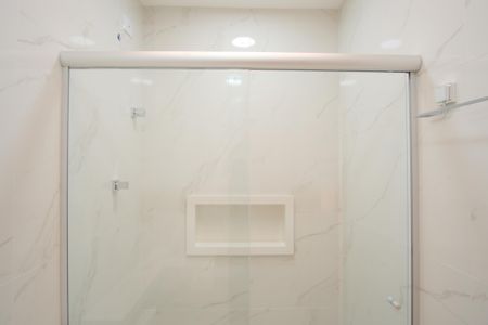 Casa de condomínio à venda com 100m², 3 quartos e 3 vagasBanheiro Social