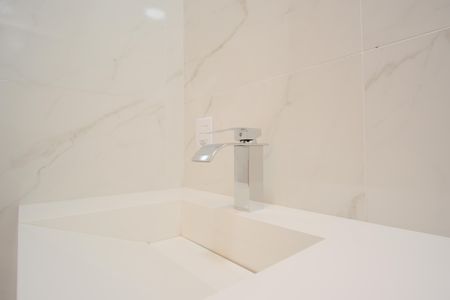 Casa de condomínio à venda com 100m², 3 quartos e 3 vagasBanheiro Social